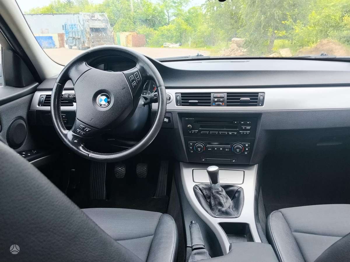 BMW 320, 2.0 l., Универсал