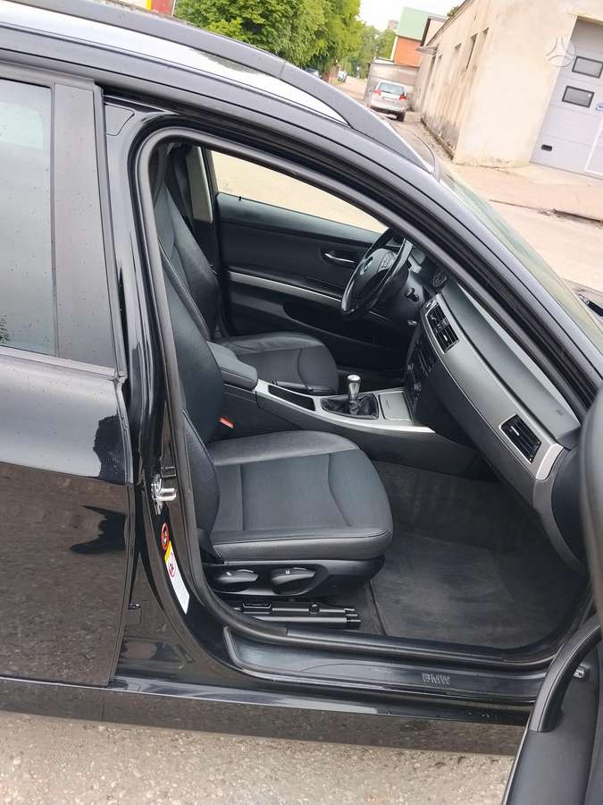 BMW 320, 2.0 l., Универсал