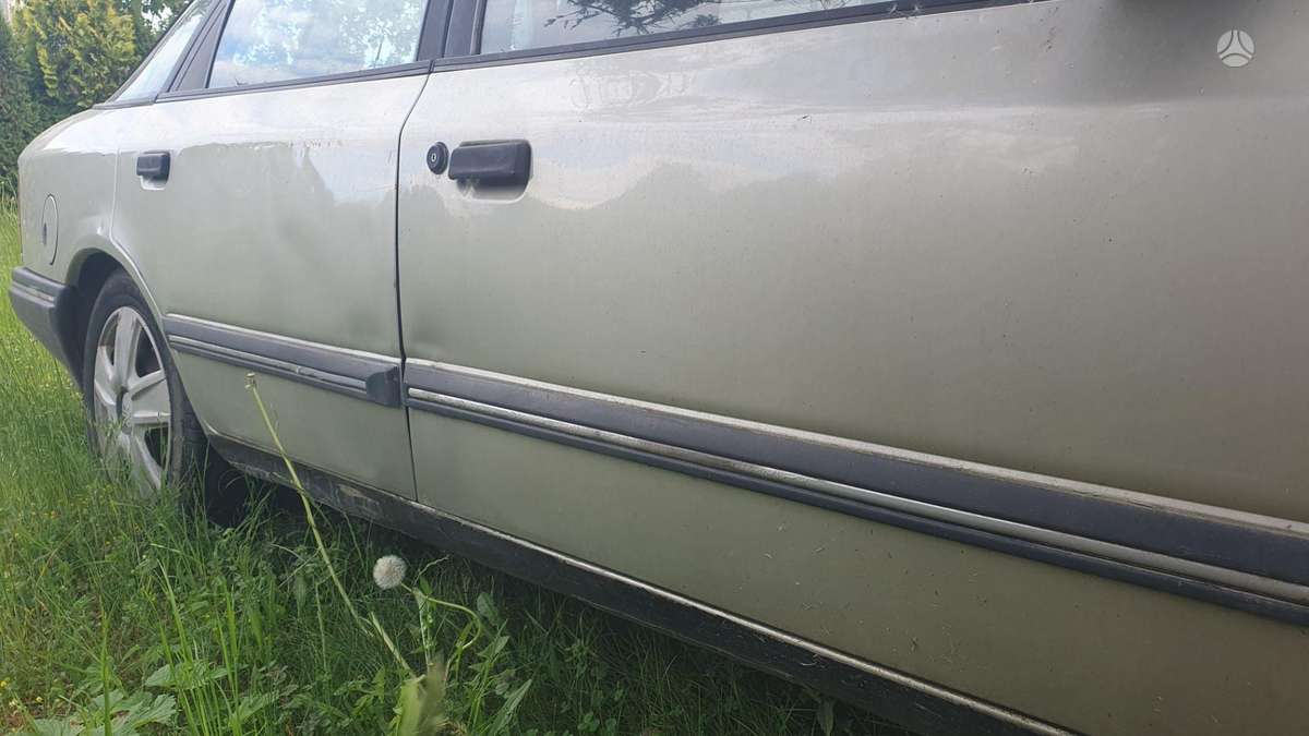Ford Scorpio, hatchback