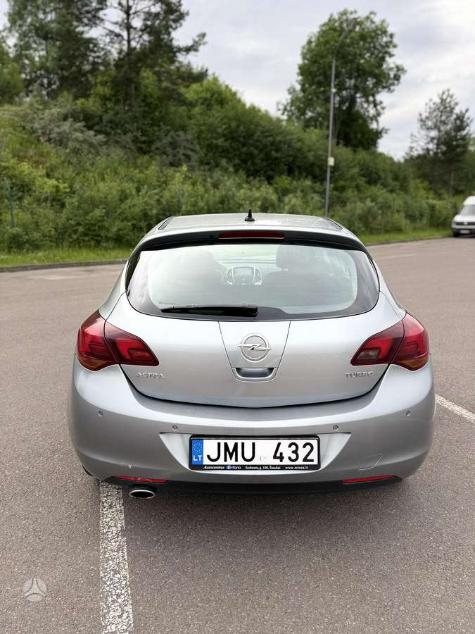 Opel Astra, 1.4 l., hatchback