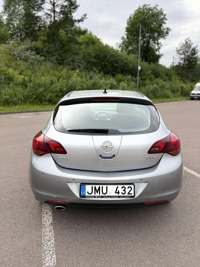 Opel Astra, 1.4 l., Хэтчбек