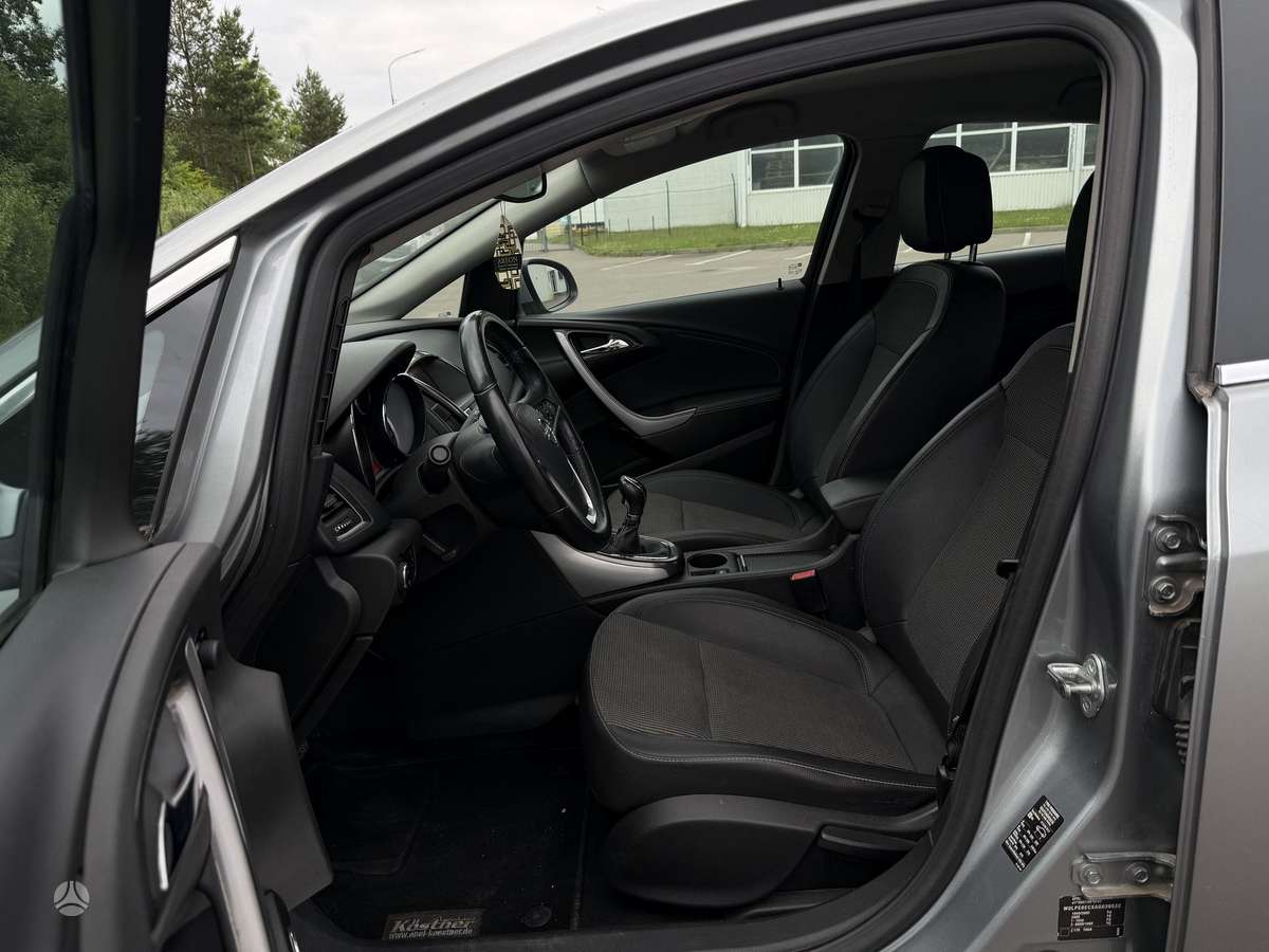 Opel Astra, 1.4 l., Хэтчбек