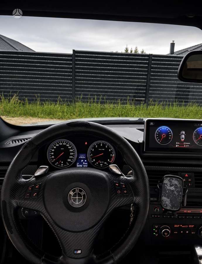 BMW 325, coupe