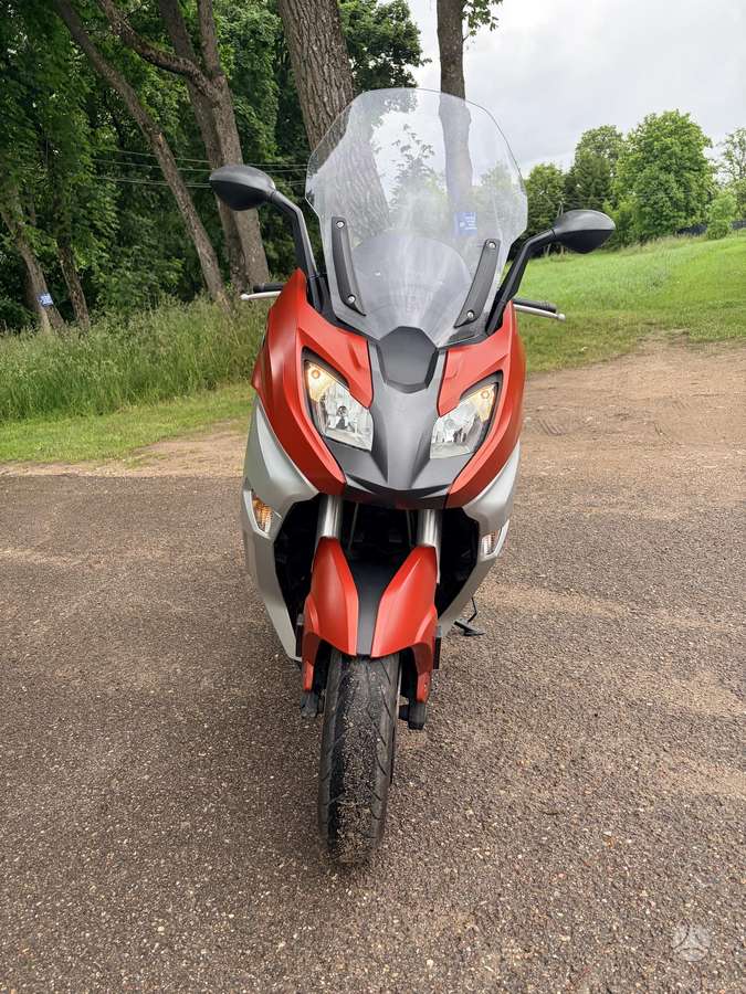 BMW C 600 650cc, scooters / mopeds