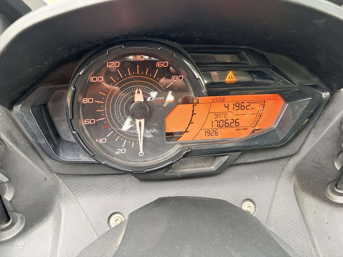 BMW C 600 650cc, scooters / mopeds