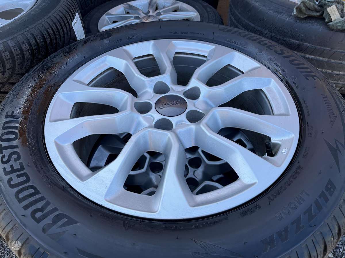 Jeep, light alloy, R17