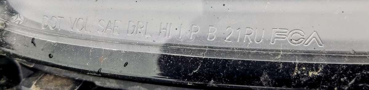 Chrysler Pacifica žibintai