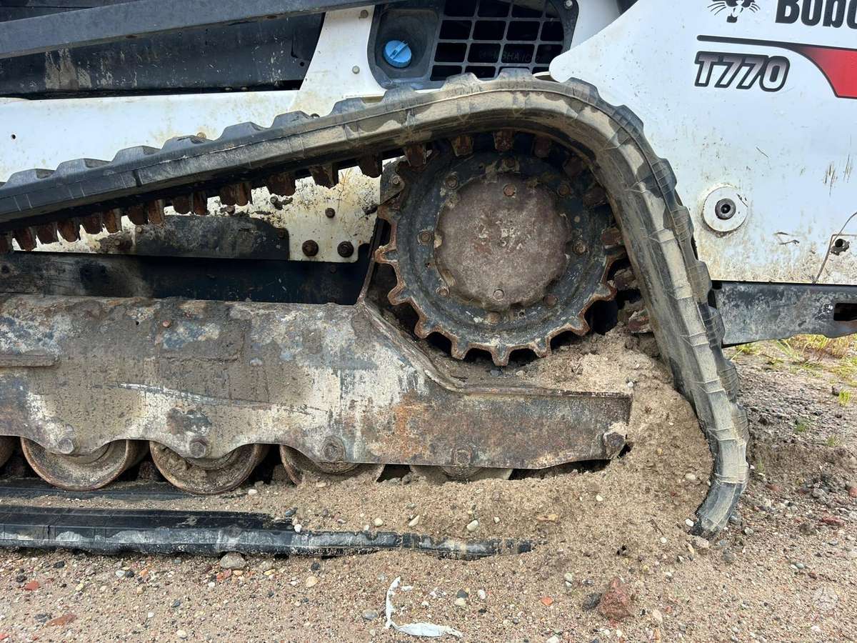 Bobcat T770, mini krautuvai