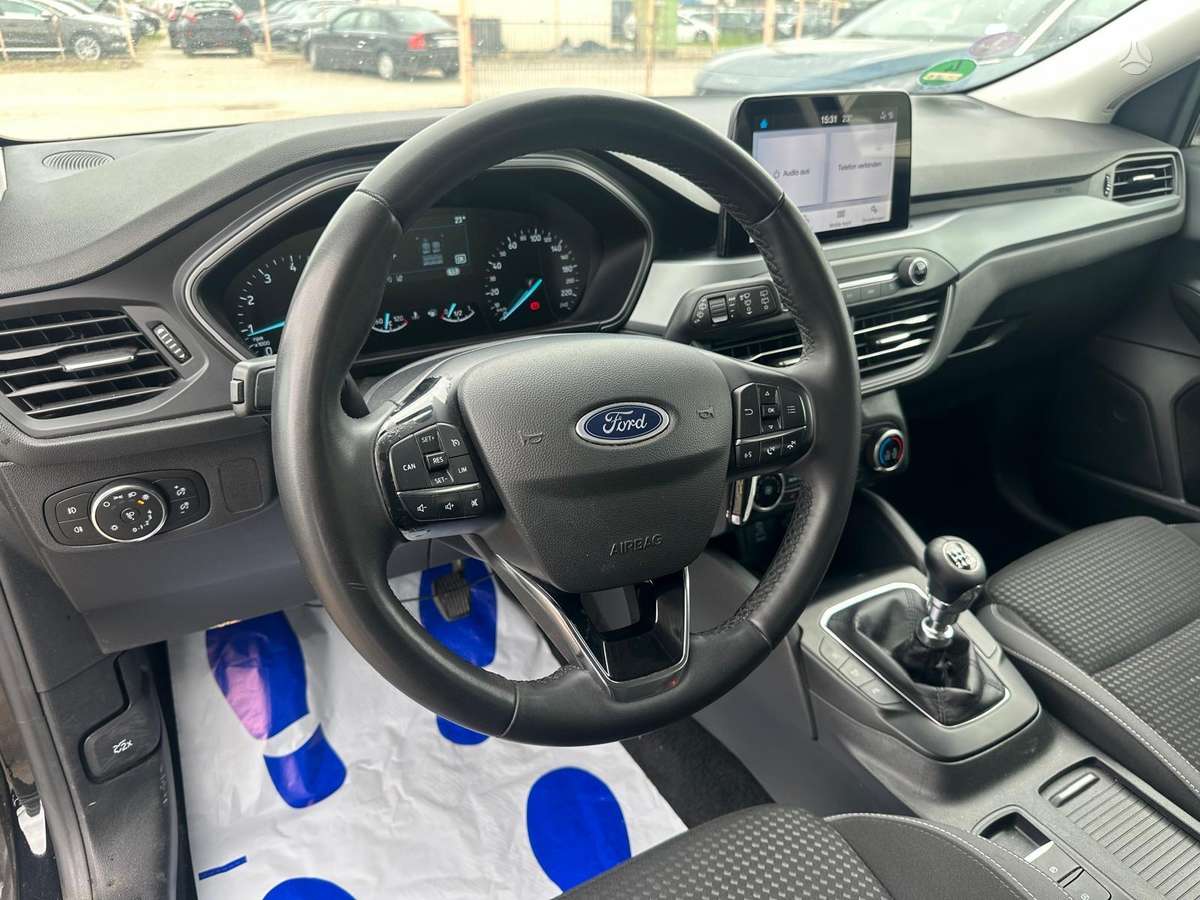 Ford Focus, 1.0 l., hatchback