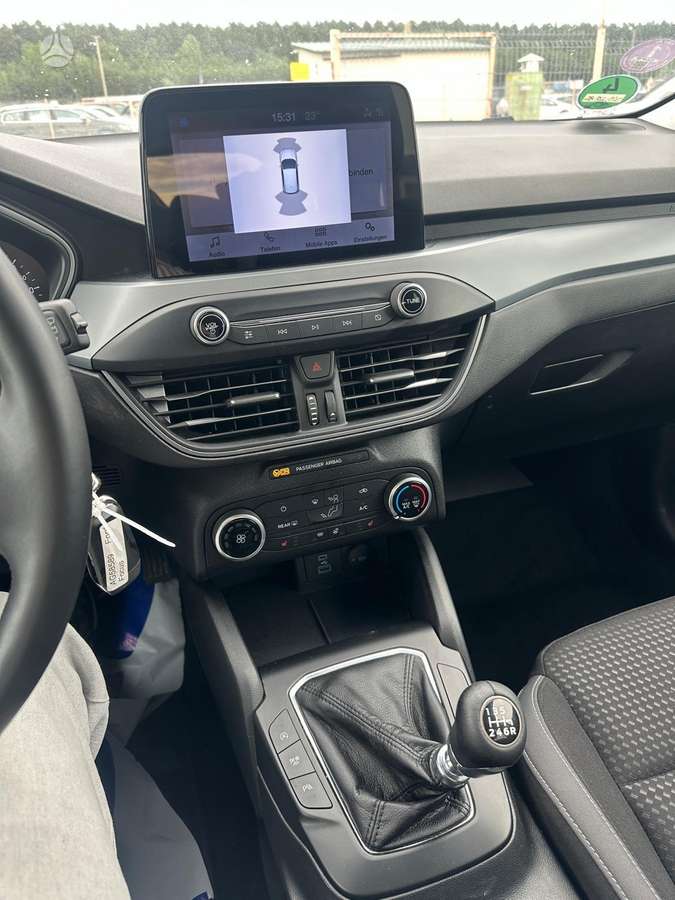 Ford Focus, 1.0 l., hatchback