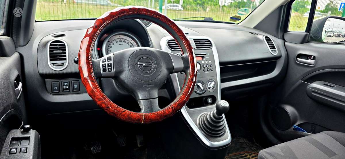 Opel Agila, 1.2 l., hatchback