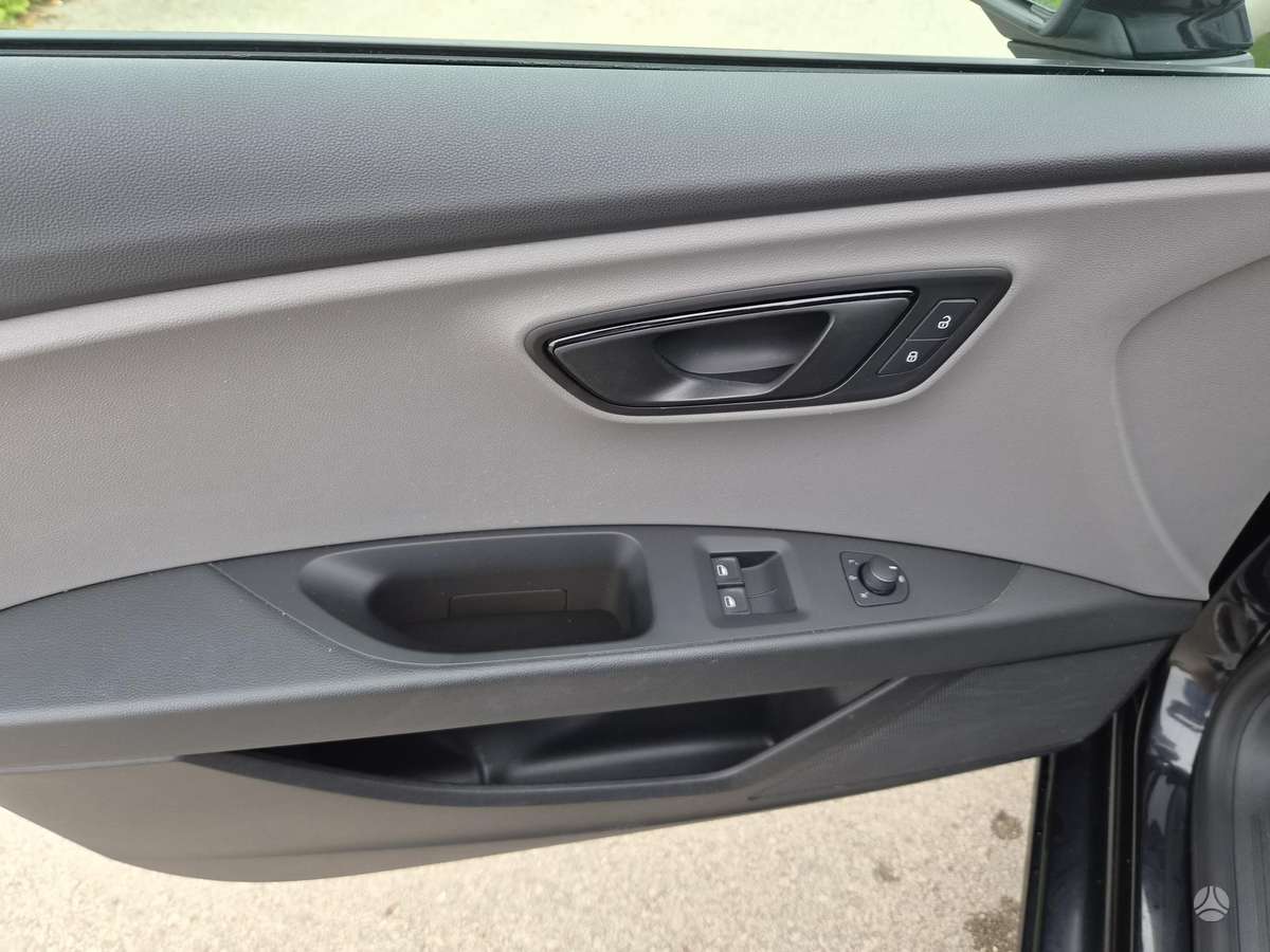 SEAT Leon - 10
