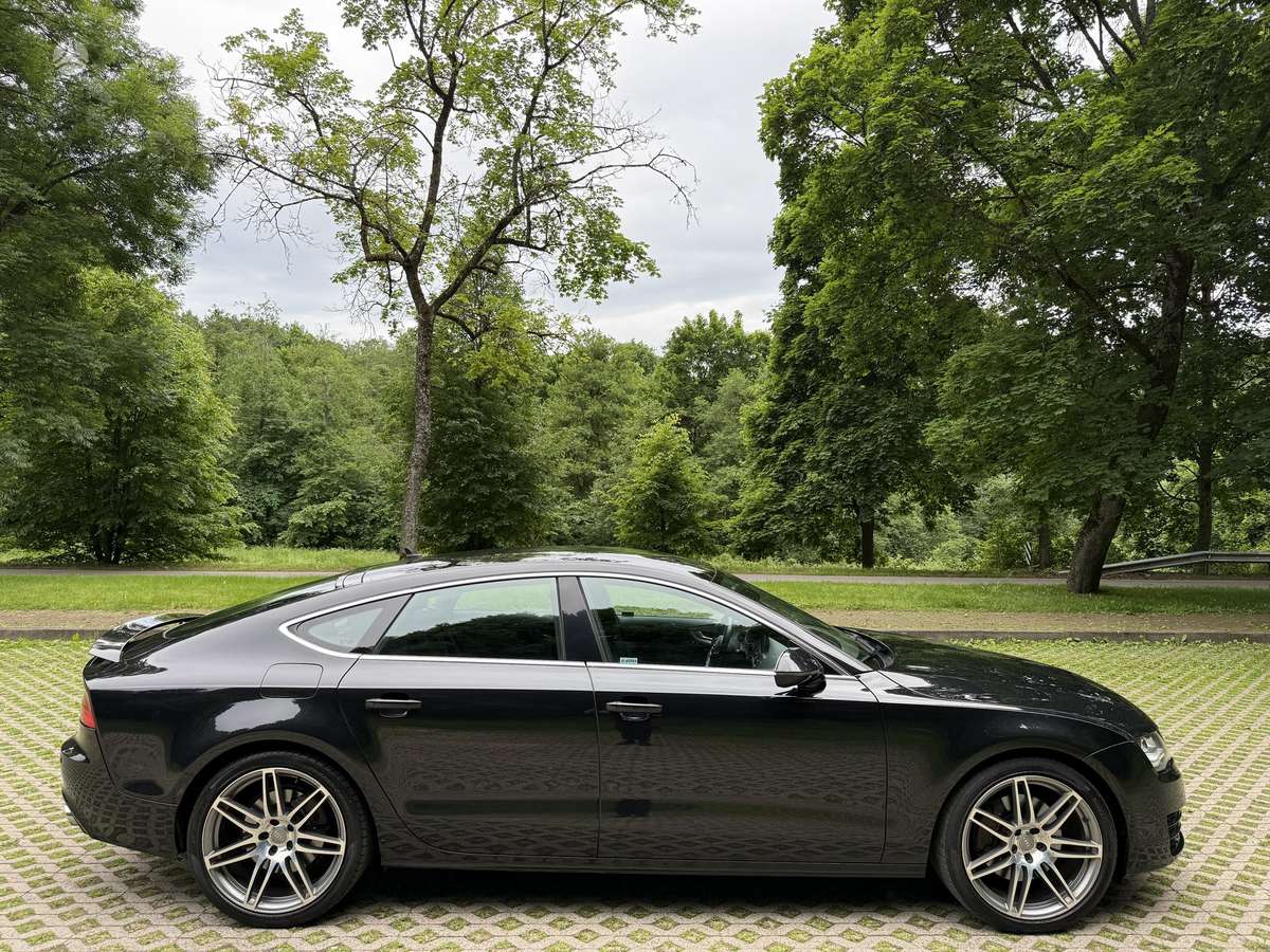 Audi A7, 3.0 l., hatchback