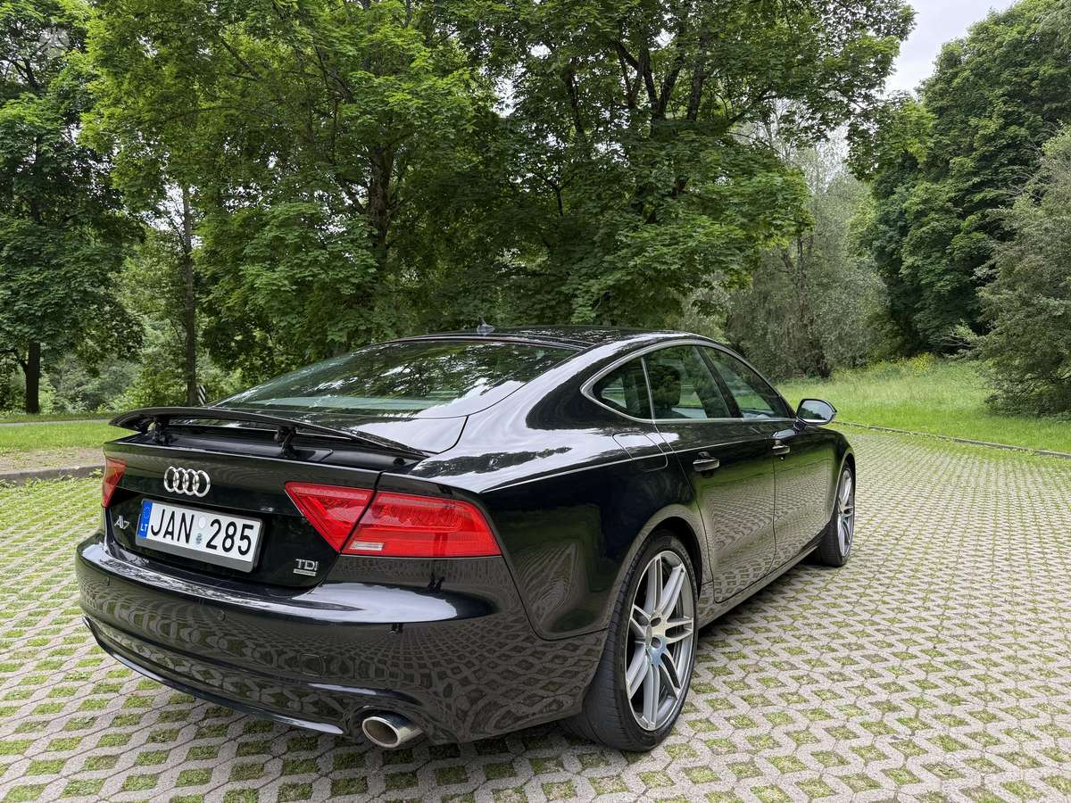 Audi A7, 3.0 l., hatchback