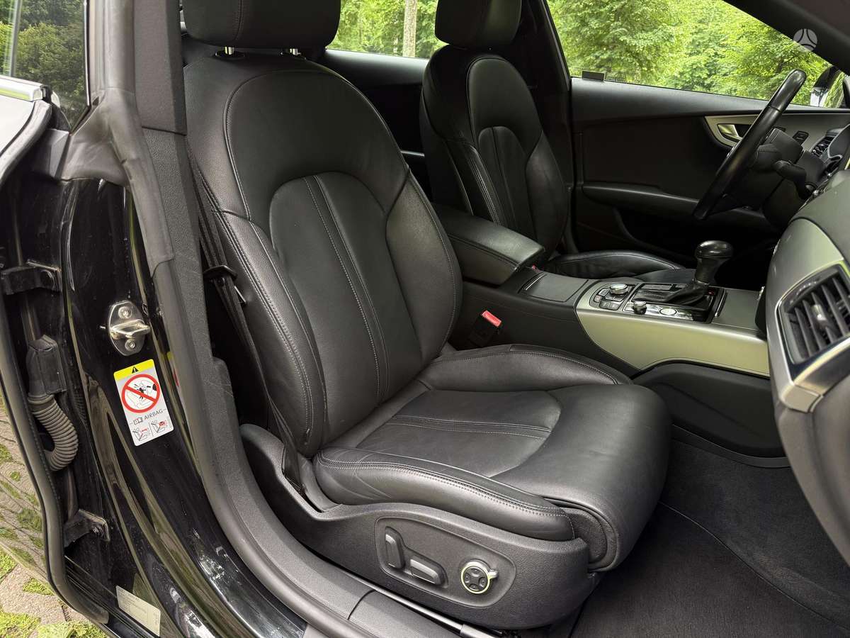 Audi A7, 3.0 l., hatchback