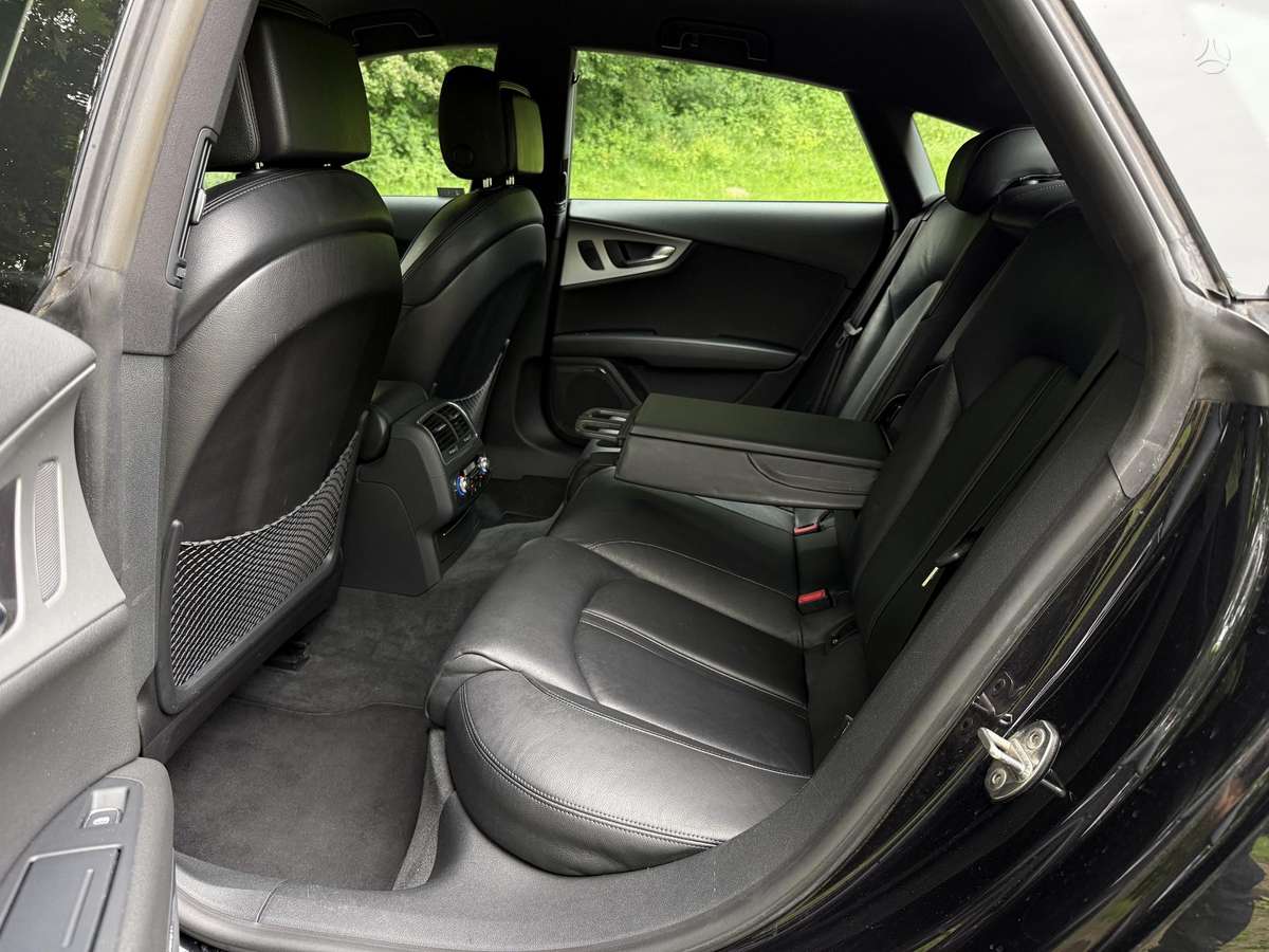 Audi A7, 3.0 l., Хэтчбек