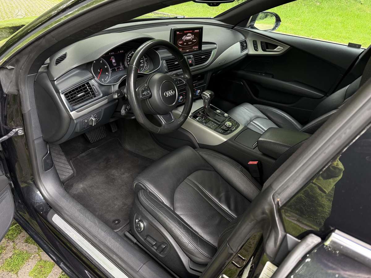 Audi A7, 3.0 l., hatchback