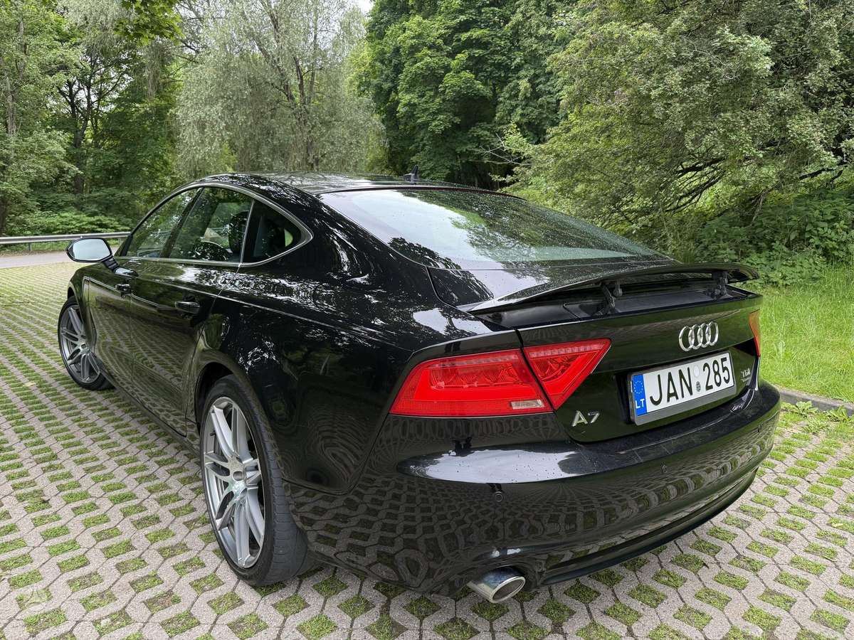 Audi A7, 3.0 l., hatchback