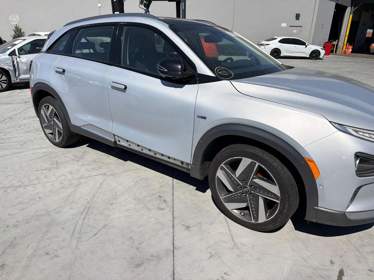 Hyundai Nexo, off-road / crossover