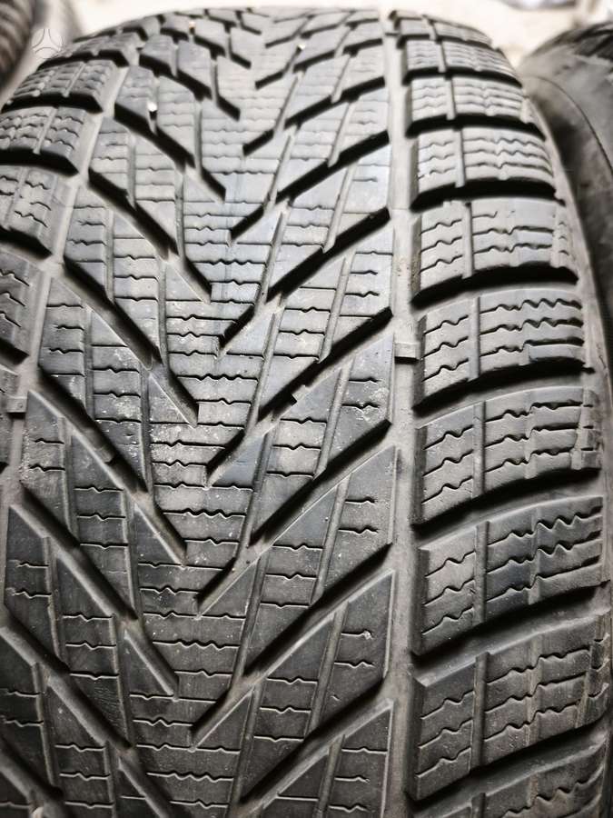 Goodyear UtraGrip Performance 3, winter 205/55 R17