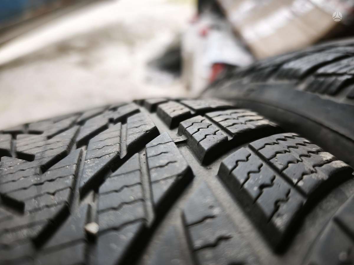 Goodyear UtraGrip Performance 3, winter 205/55 R17