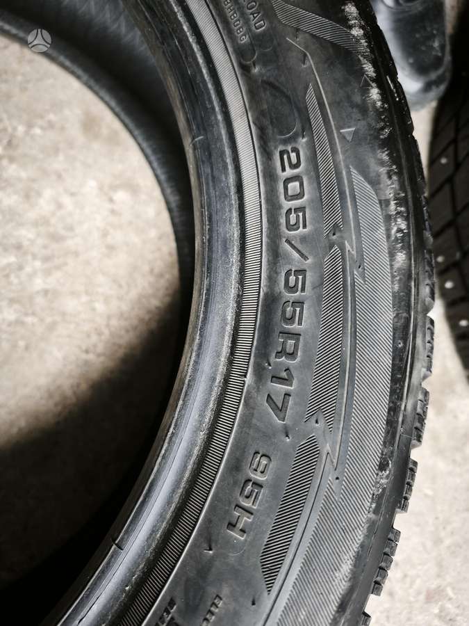 Goodyear UtraGrip Performance 3, winter 205/55 R17