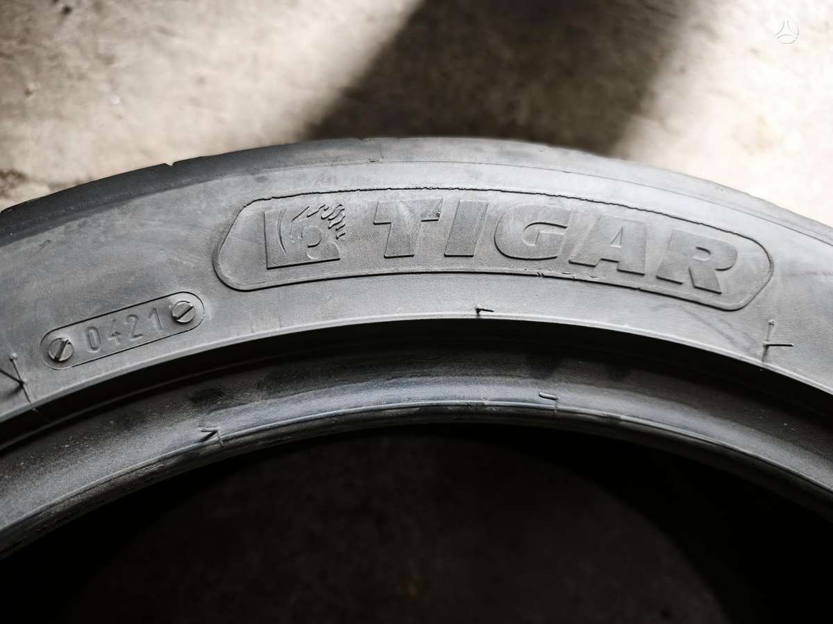 Tigar UHP, vasarinės 225/45 R18