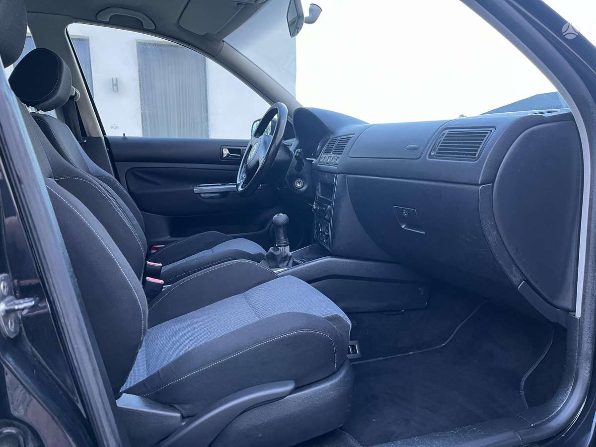 Volkswagen Golf, 1.4 l., hatchback