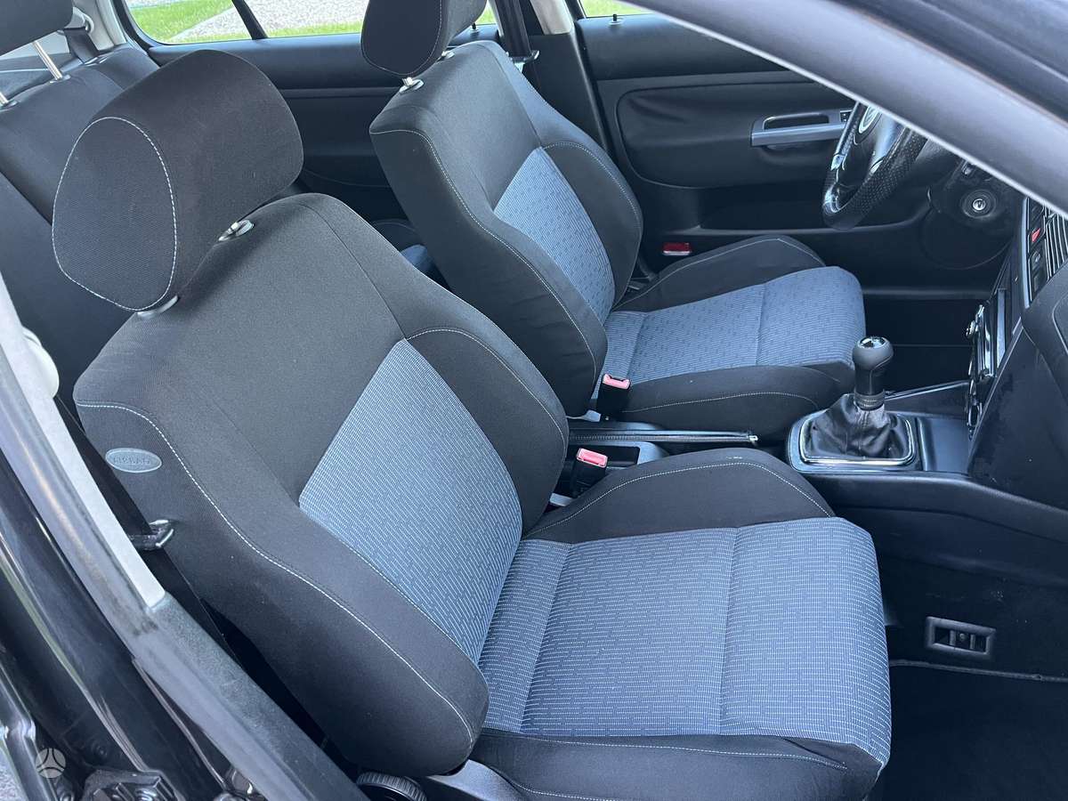 Volkswagen Golf, 1.4 l., hatchback
