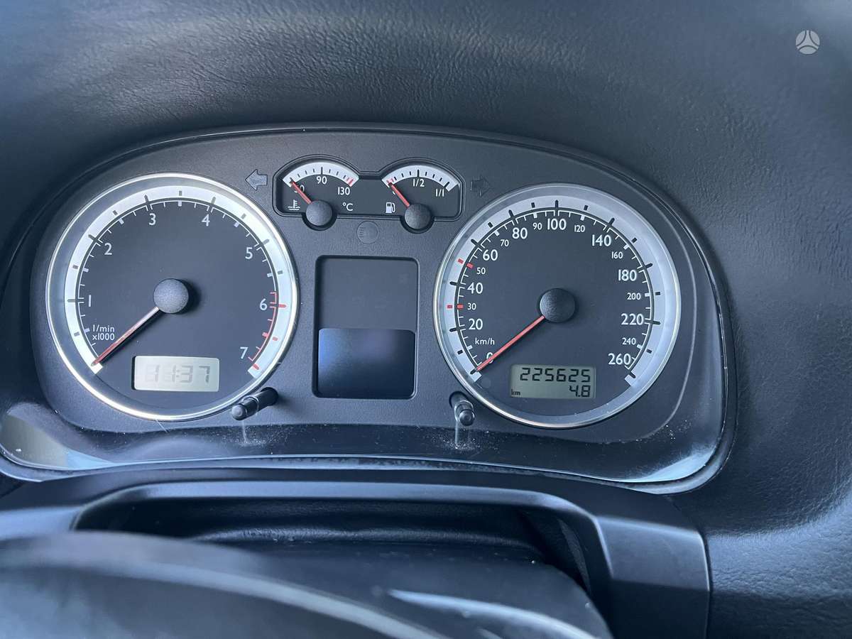 Volkswagen Golf, 1.4 l., Хэтчбек
