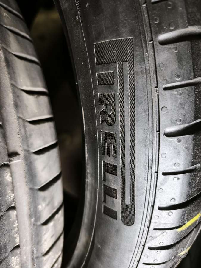 Pirelli P ZERO VOL, summer 245/45 R20