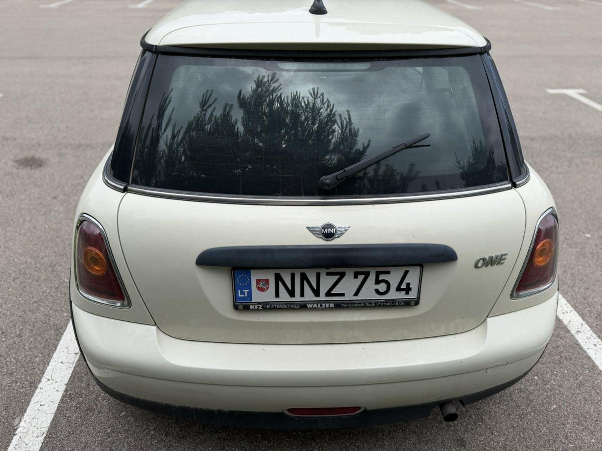 Mini One, 1.4 l., hatchback