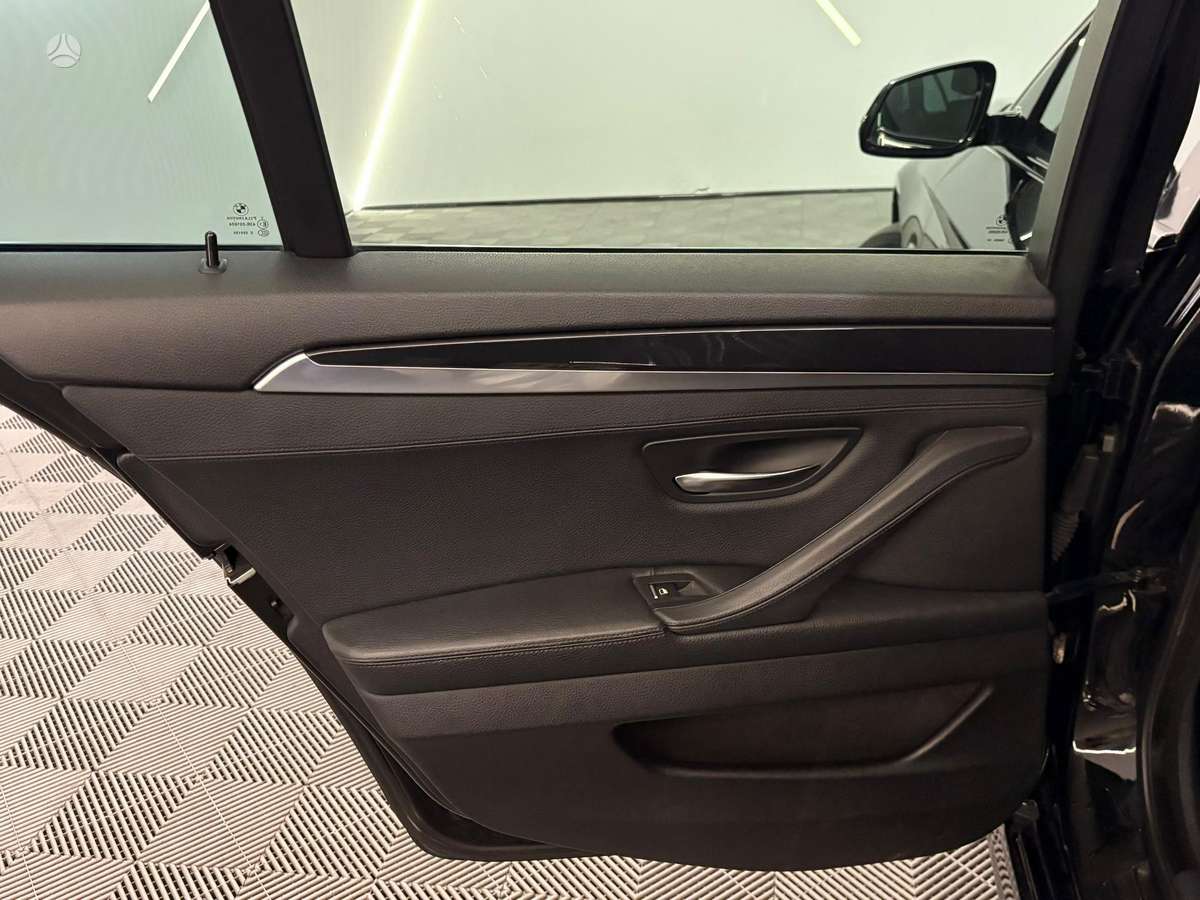BMW 530, 3.0 l., Универсал