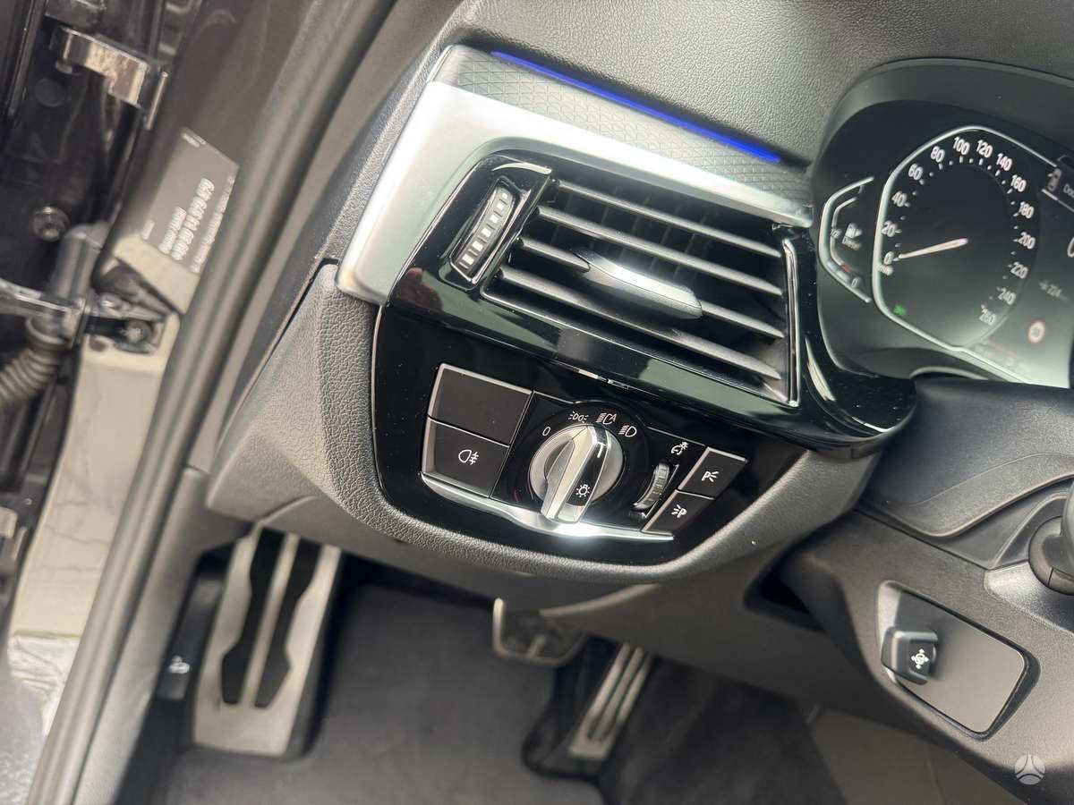 BMW 520, 2.0 l., Универсал