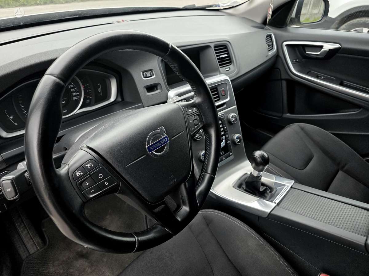 Volvo V60, 2.0 l., Универсал