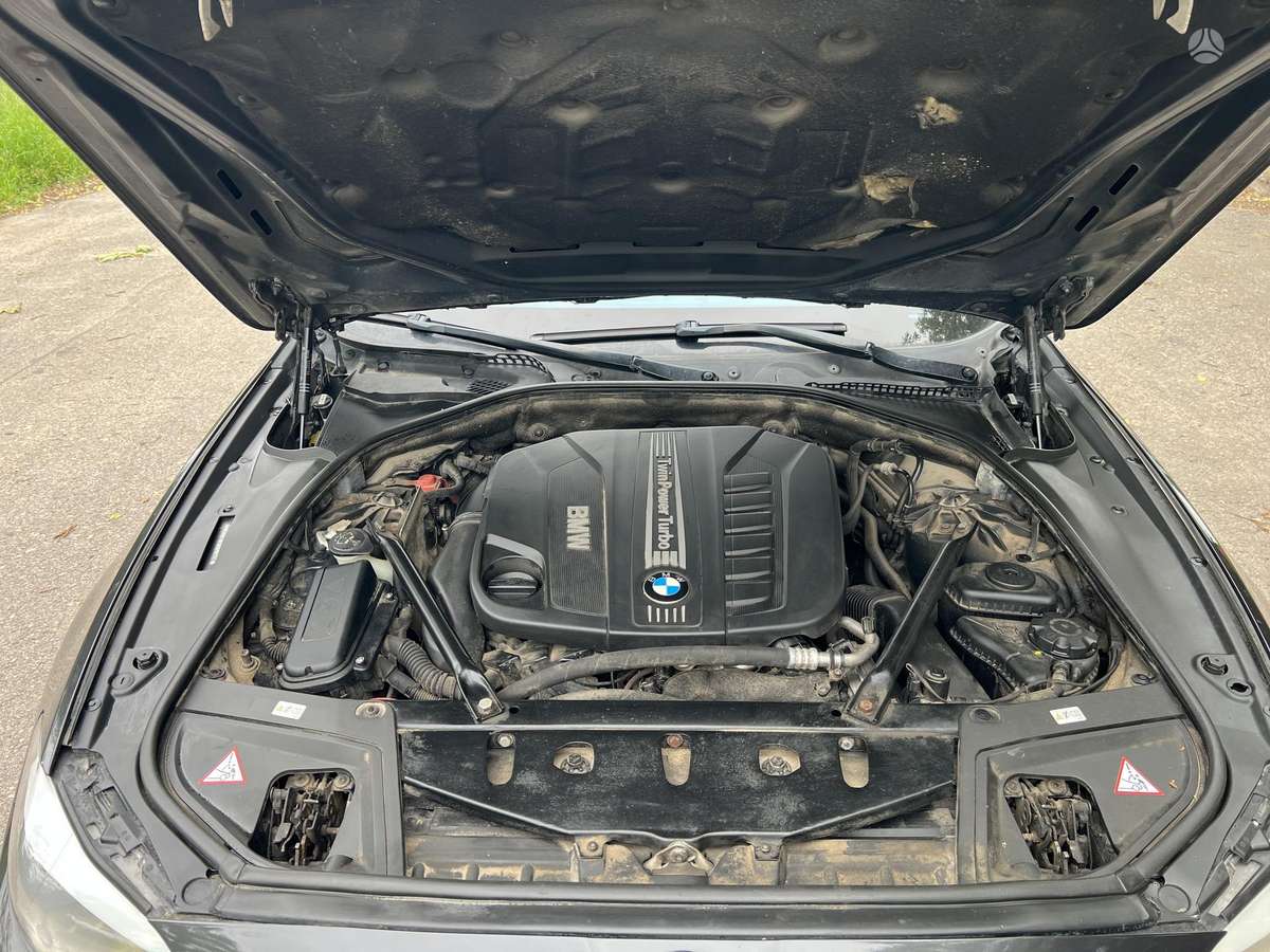 BMW 535, 3.0 l., universalas