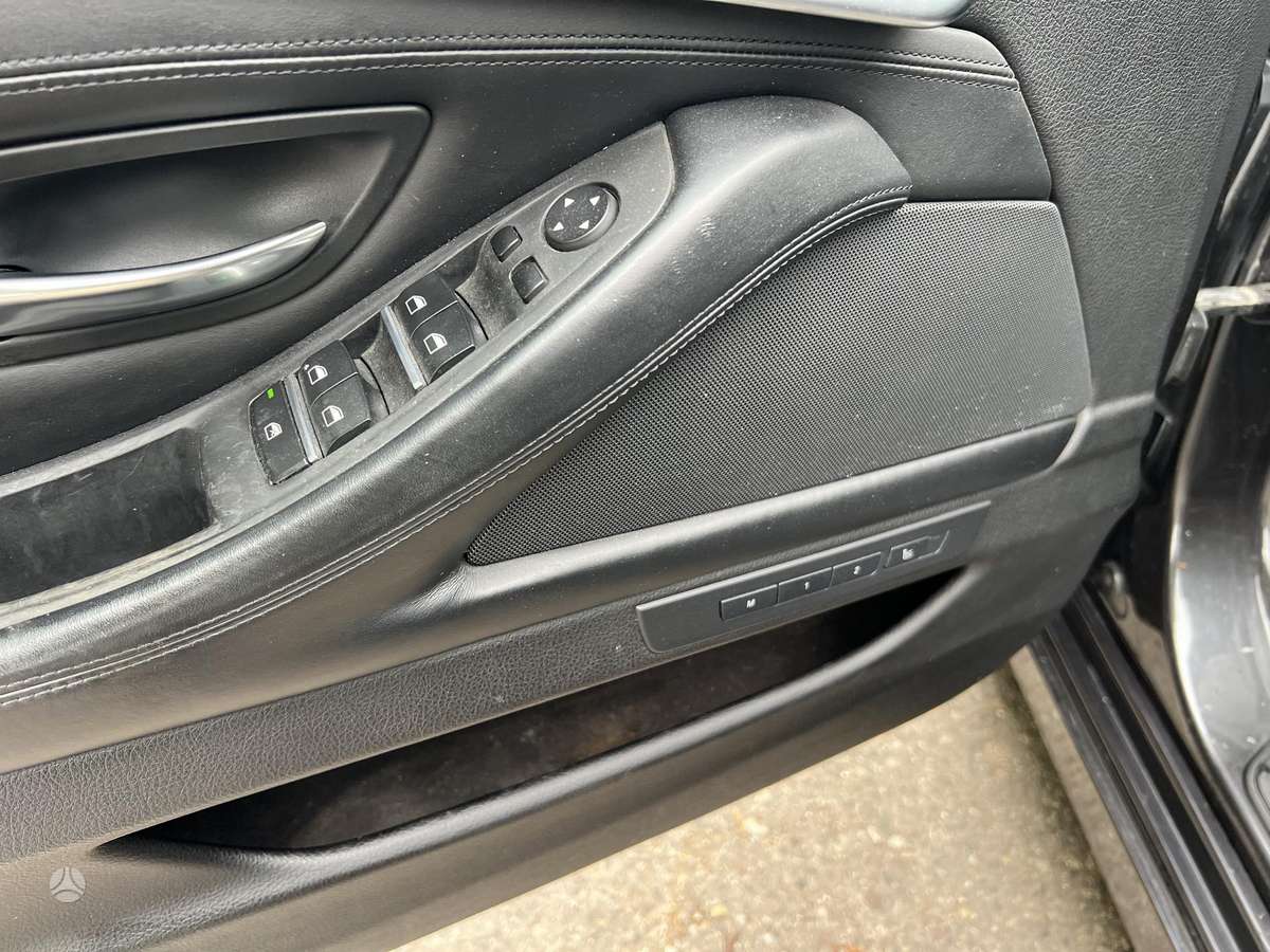 BMW 535, 3.0 l., universalas