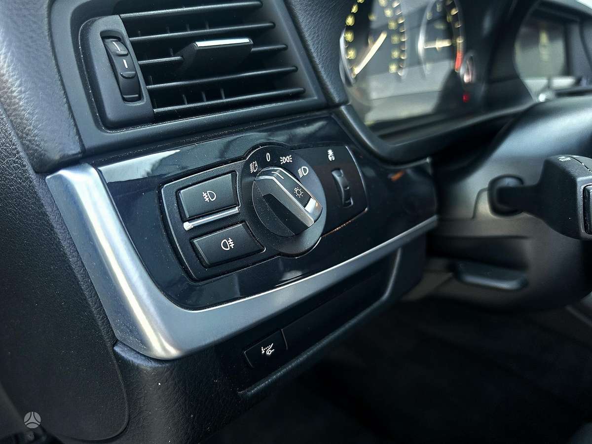 BMW 525, 2.0 l., Универсал