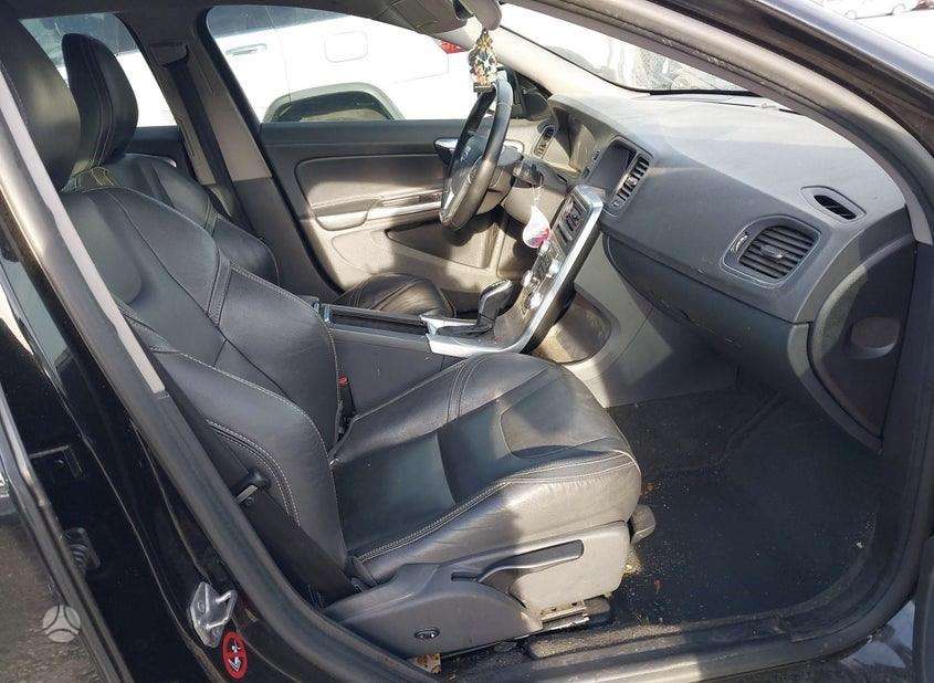 Volvo S60, 2.0 l., Седан