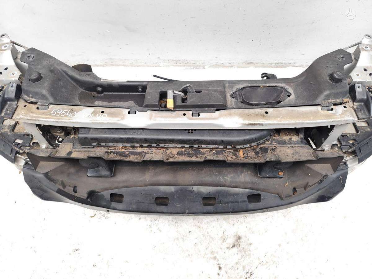 Volvo C30 hood (front, rear)