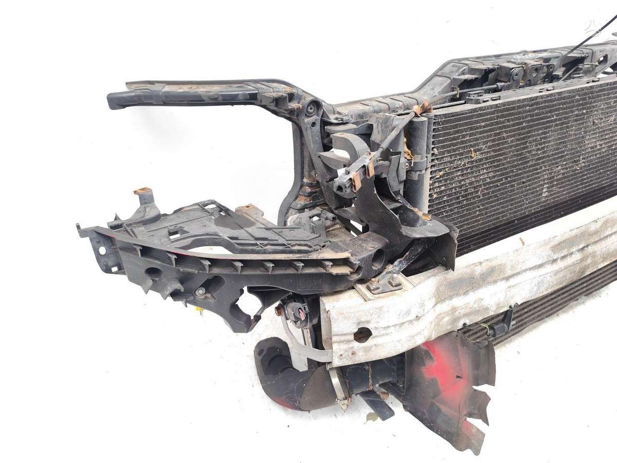 Audi A4 hood (front, rear)
