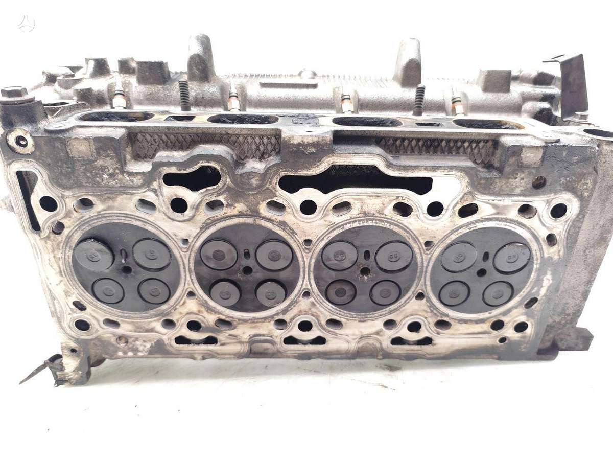 Mitsubishi ASX variklio galvutė