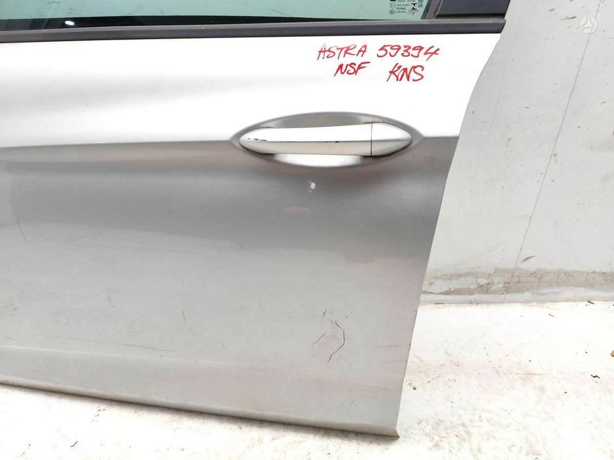 Opel Astra двери