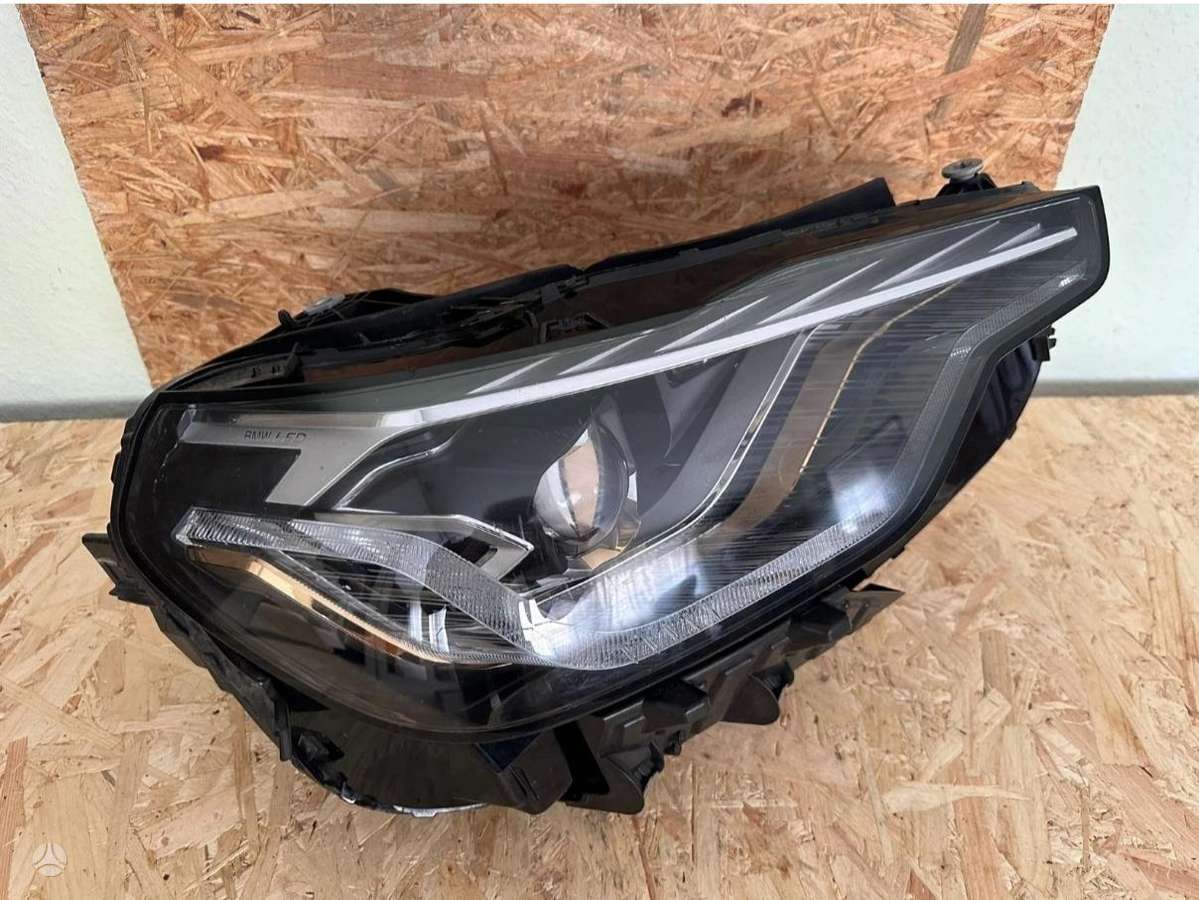 BMW 2 serija, 8083636-07, lights