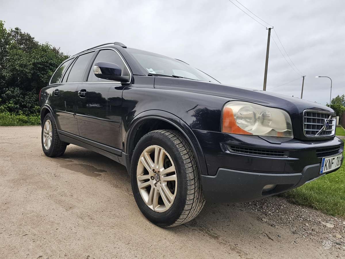 Volvo XC90 - 3