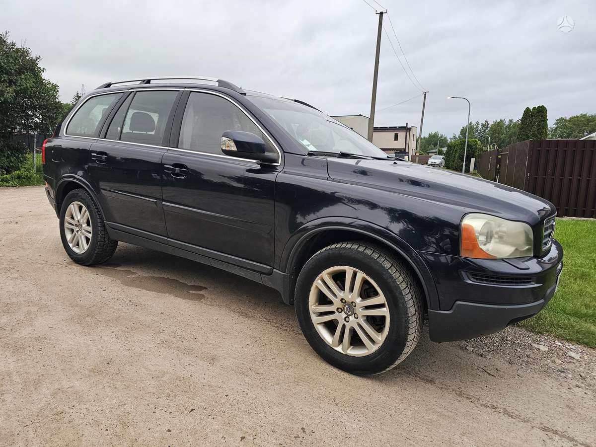Volvo XC90 - 4