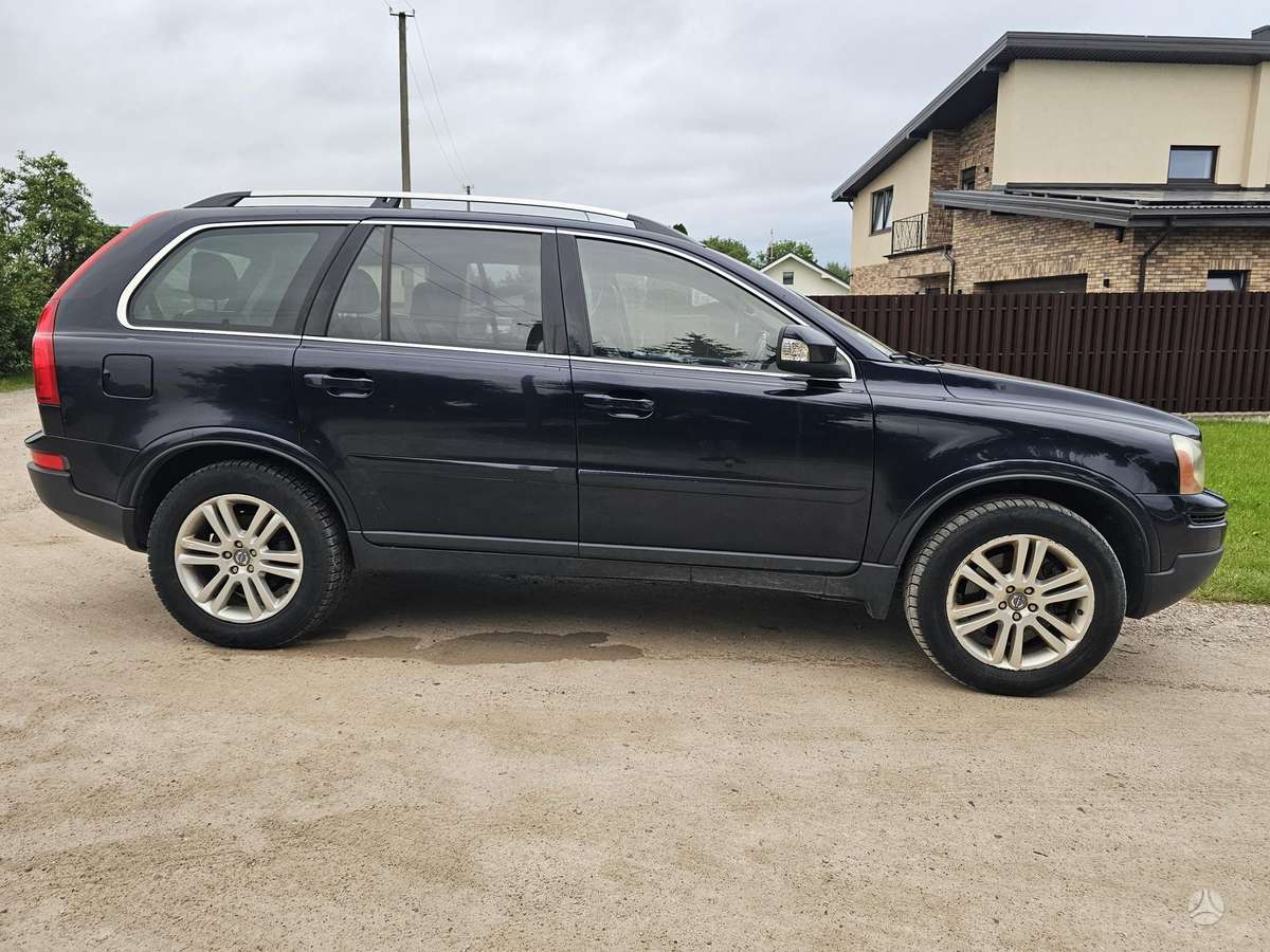 Volvo XC90 - 6