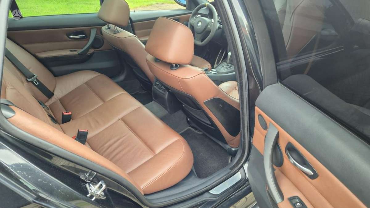 BMW 335, 3.0 l., wagon