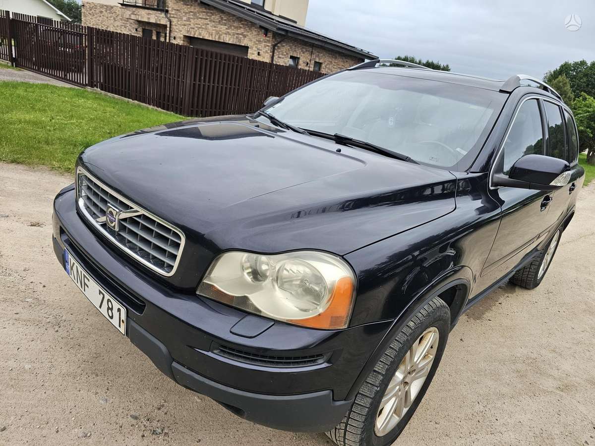 Volvo XC90 - 9