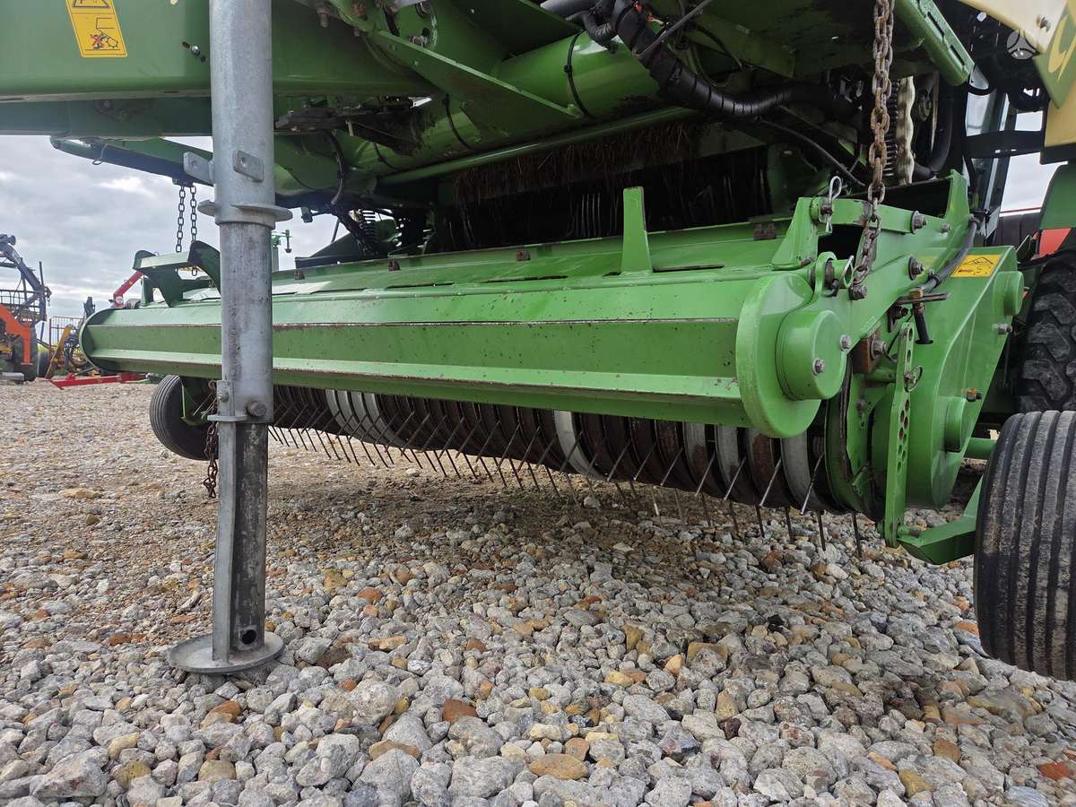 Krone Comprima CV 150 XC, прессы